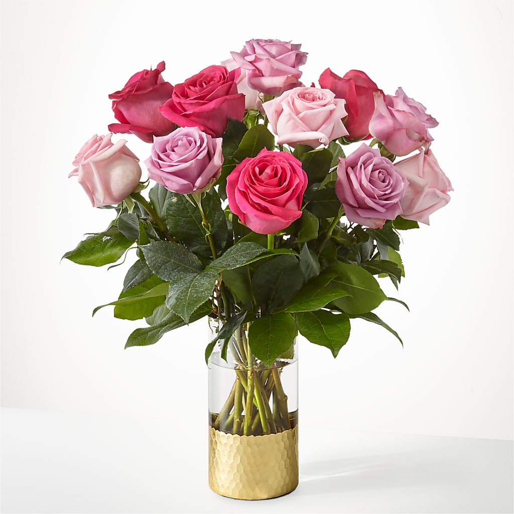 Pure Beauty Mixed Roses – T & T FLORAL, Kingsley MI