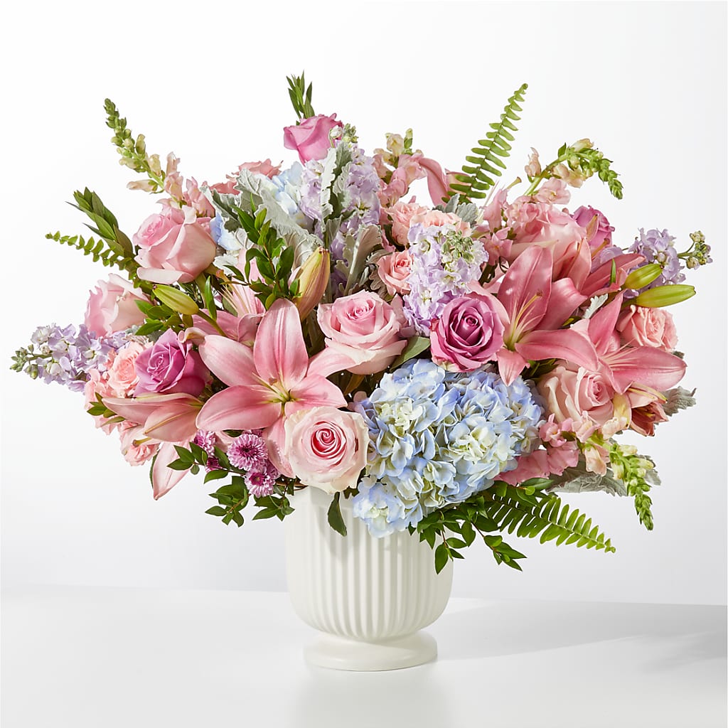 Wonderland Bouquet – T & T FLORAL, Kingsley MI