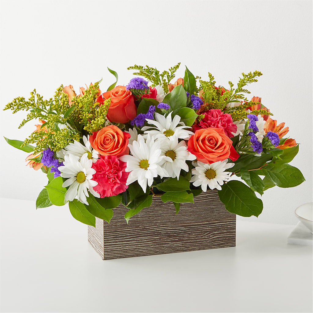Oopsie Daisy Box Bouquet – T & T FLORAL, Kingsley MI