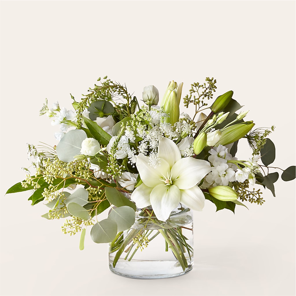 Alluring Elegance Bouquet – T & T FLORAL, Kingsley MI