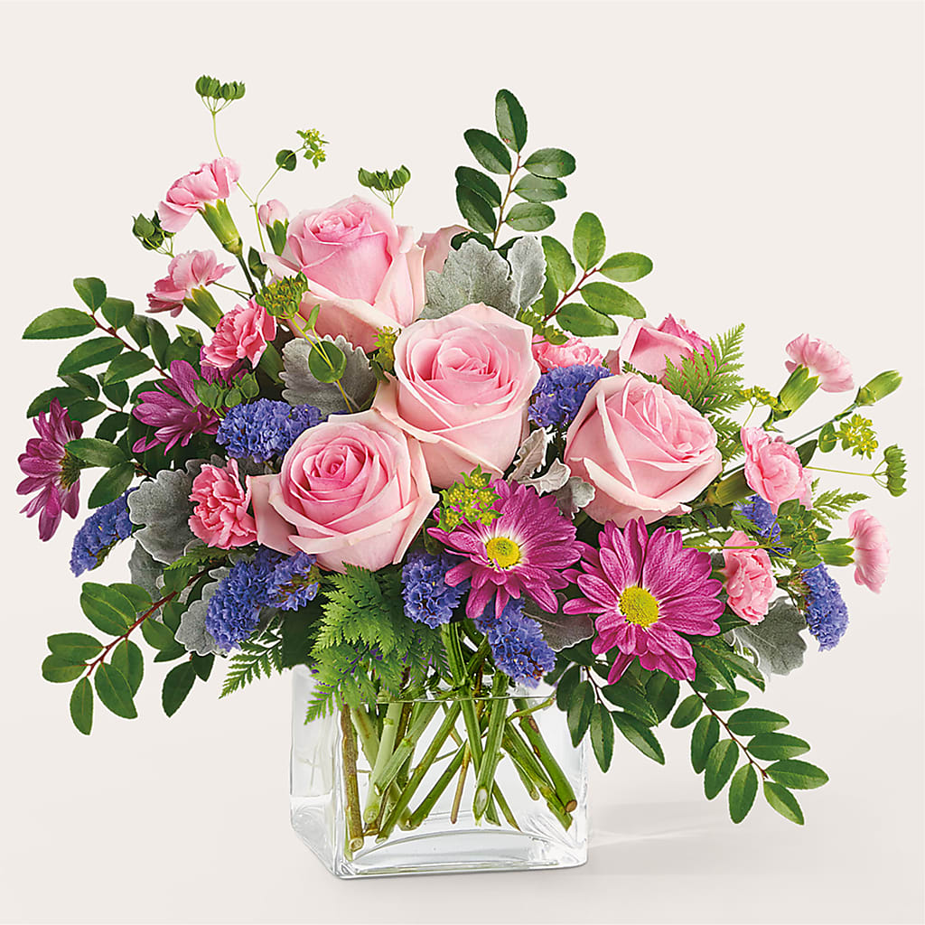 Starlet Bouquet – T & T FLORAL, Kingsley MI