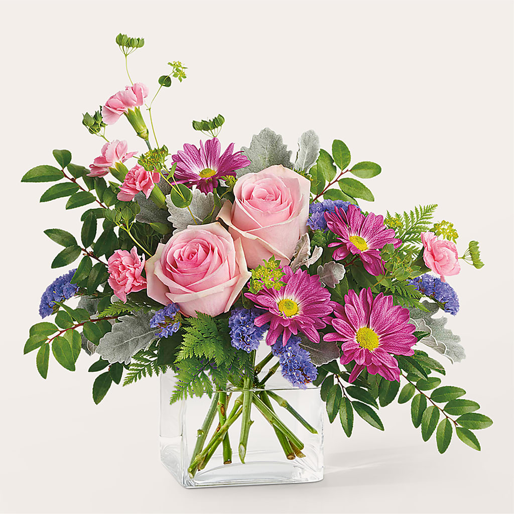 Starlet Bouquet – T & T FLORAL, Kingsley MI