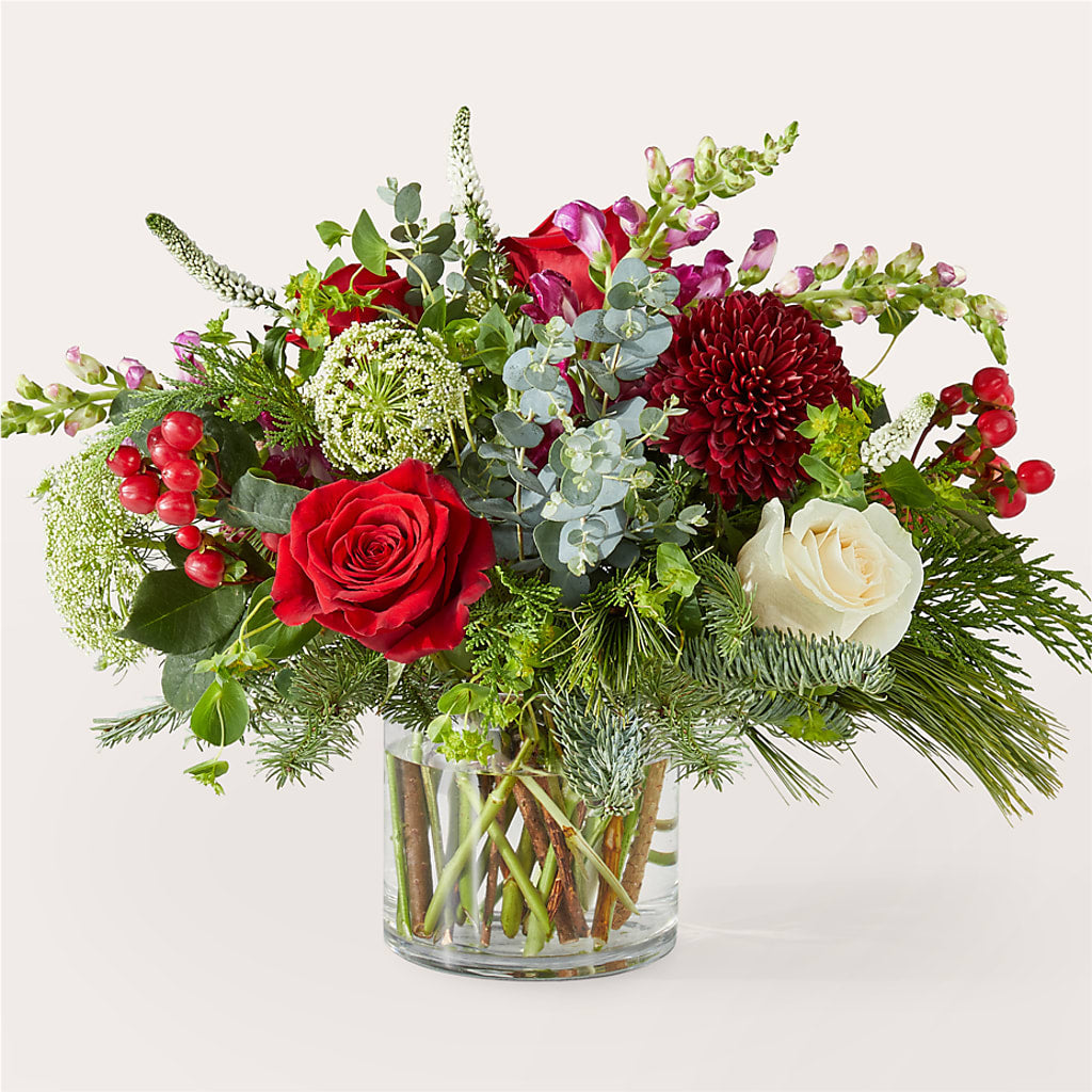 Cranberry Fizz Bouquet – T & T FLORAL, Kingsley MI