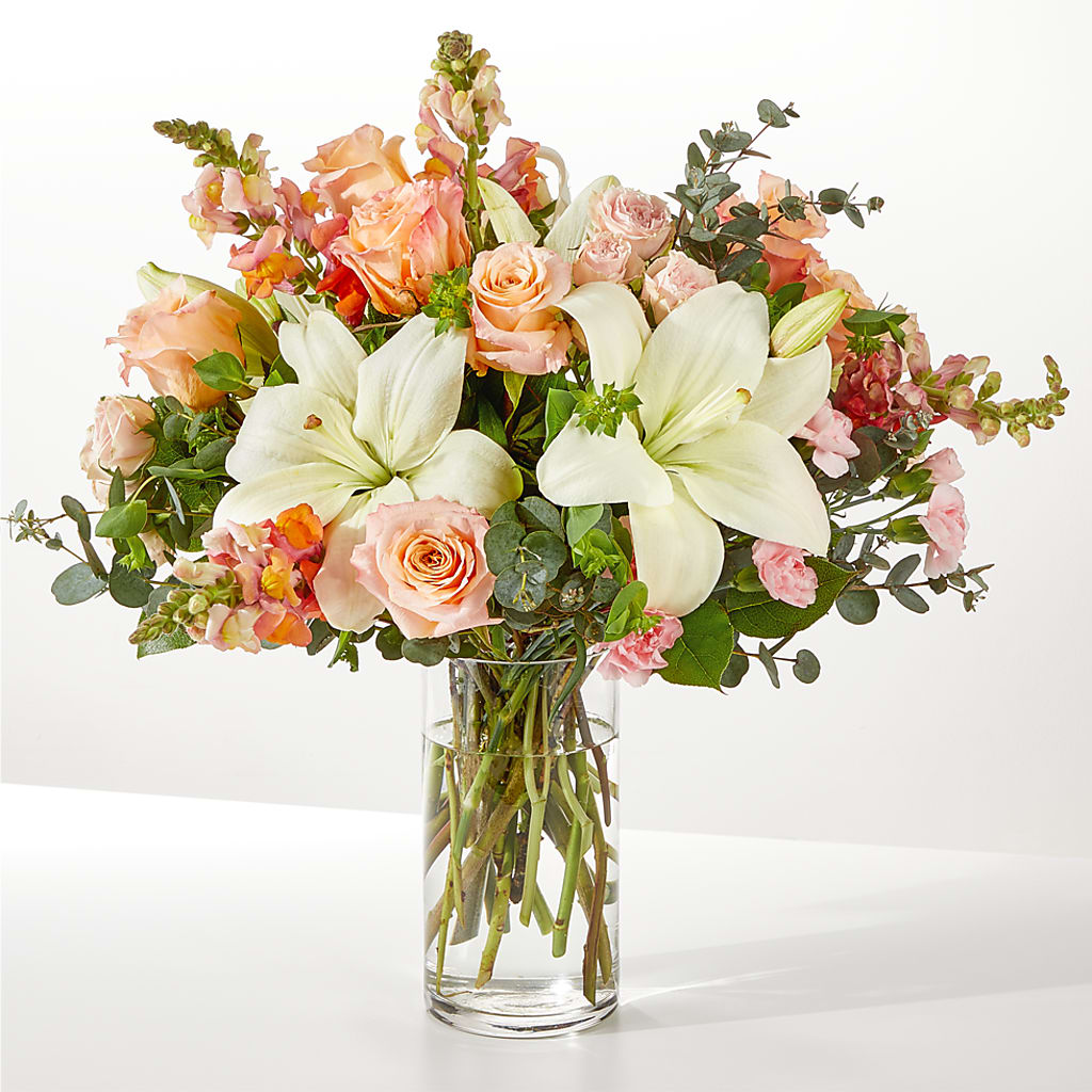 Grapefruit Splash Bouquet – T & T FLORAL, Kingsley MI