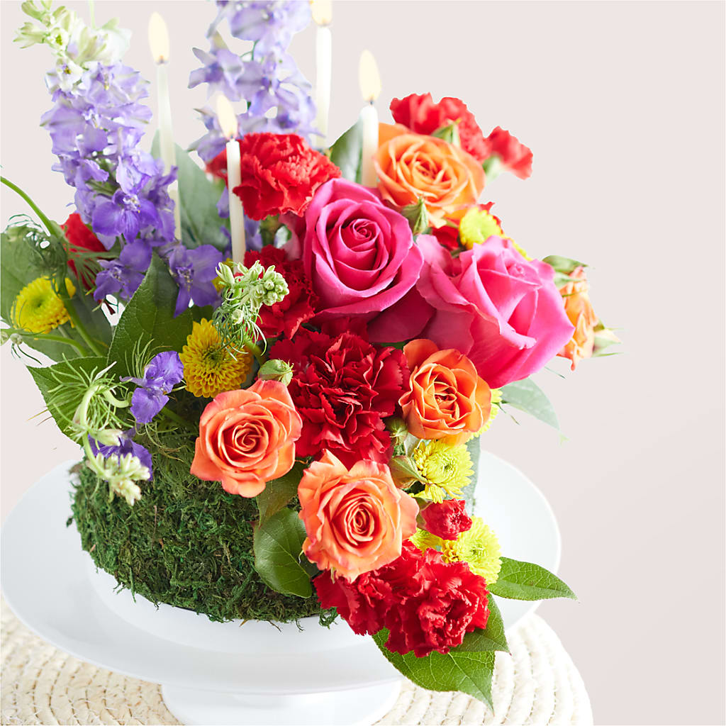 Best Year Yet Floral Cake – T & T FLORAL, Kingsley MI