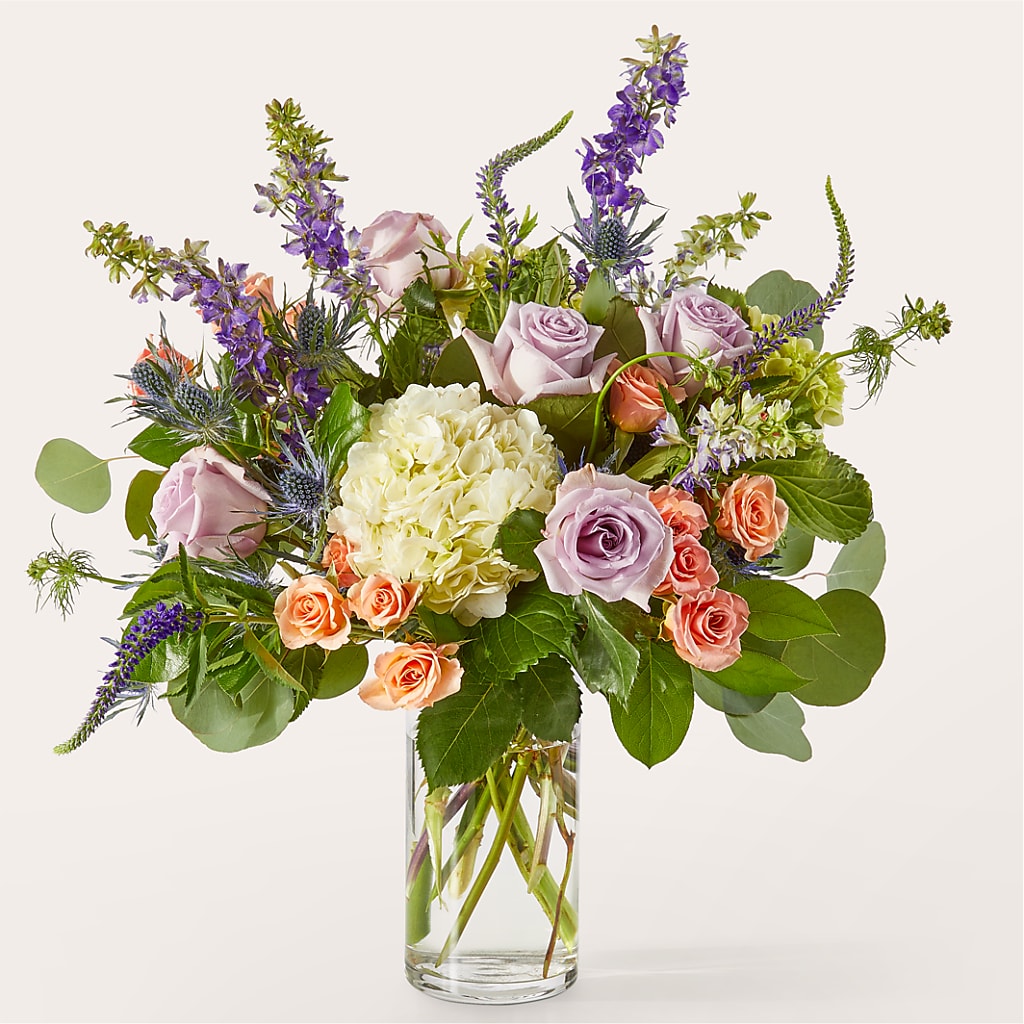 Appealing Aura Bouquet – T & T FLORAL, Kingsley MI