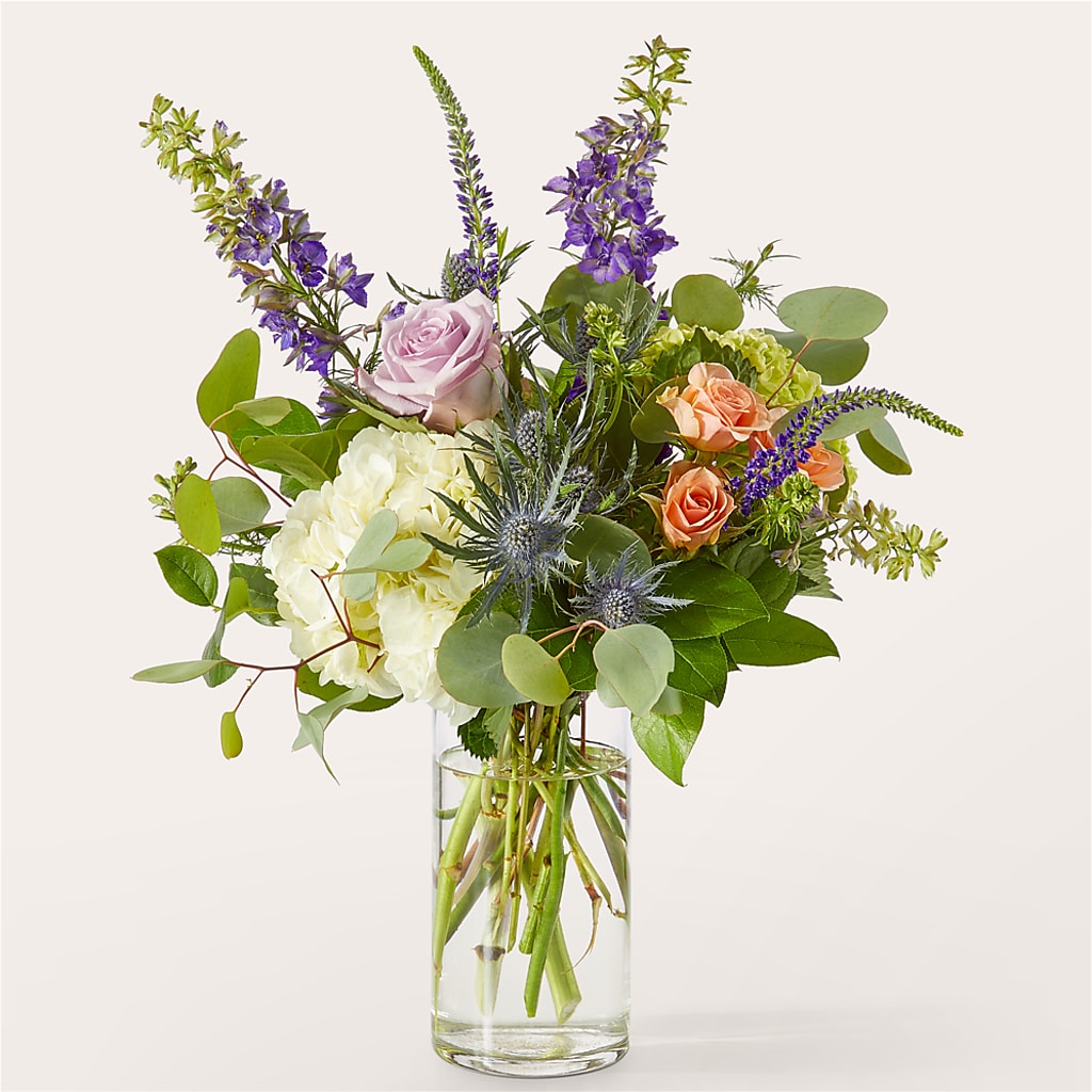 Appealing Aura Bouquet – T & T FLORAL, Kingsley MI