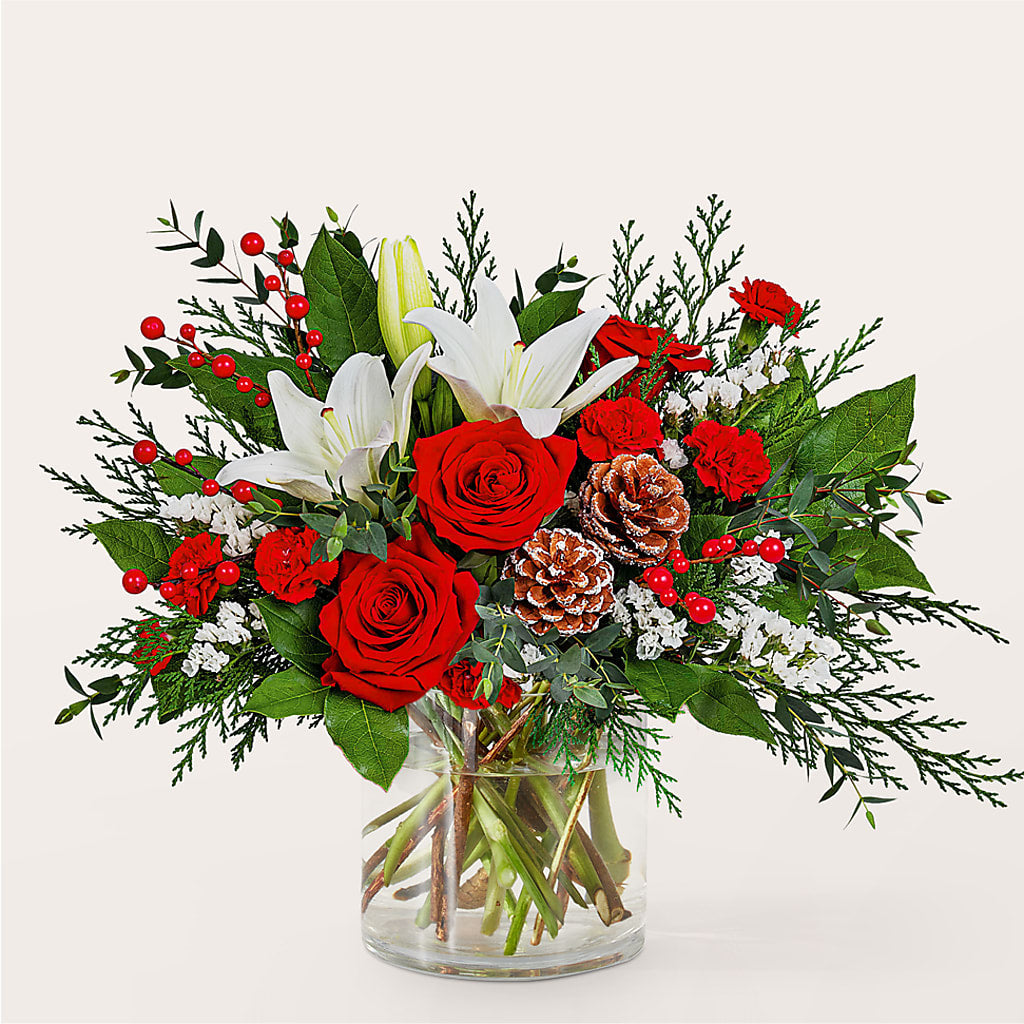 Best in Snow Bouquet – T & T FLORAL, Kingsley MI