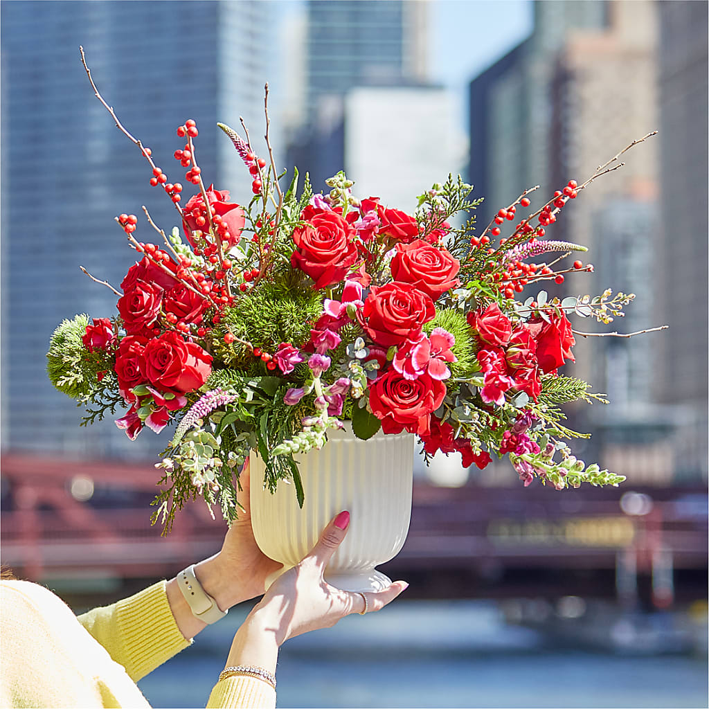Big Red Bow Bouquet – T & T FLORAL, Kingsley MI