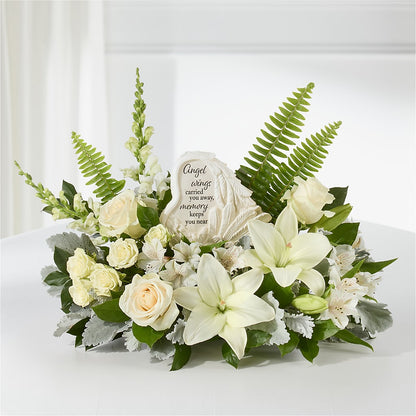 Holding You Close Arrangement – T & T FLORAL, Kingsley MI