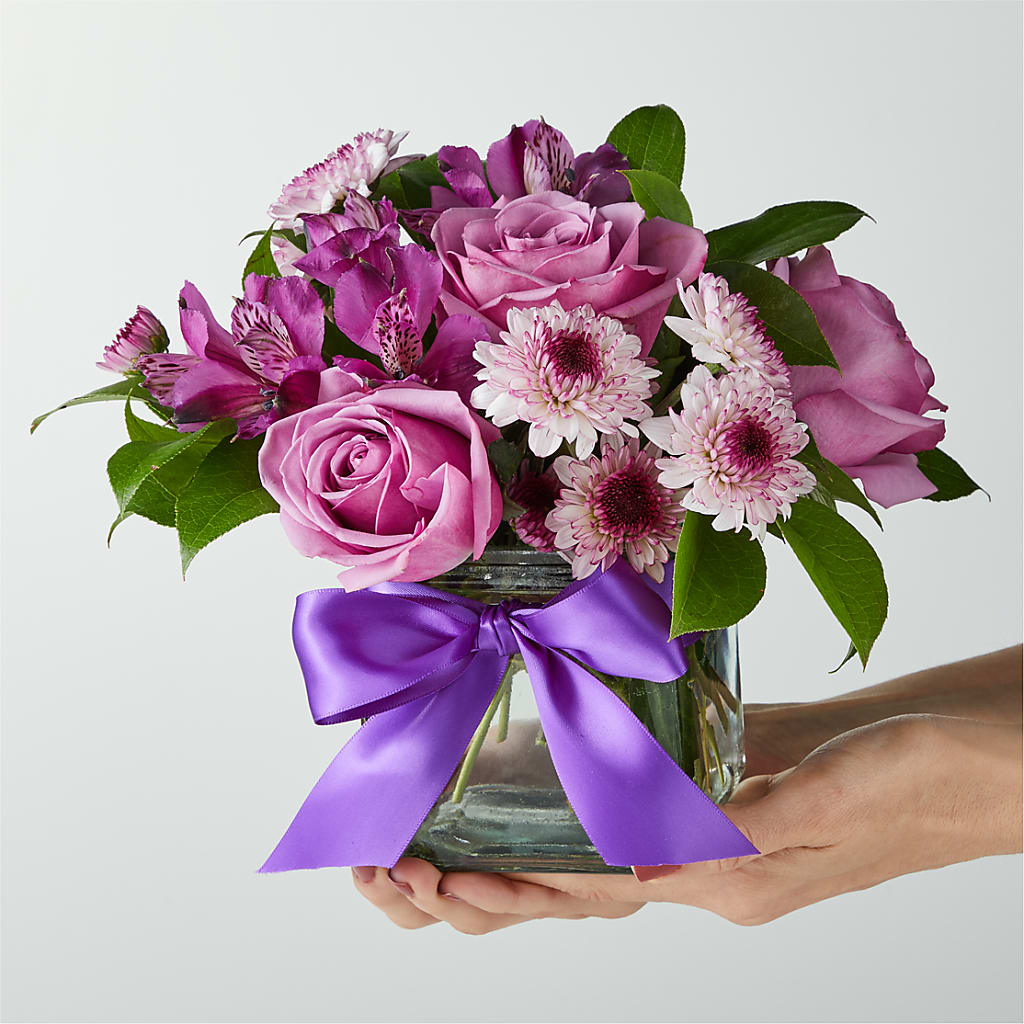Sugarplum Bouquet – T & T FLORAL, Kingsley MI