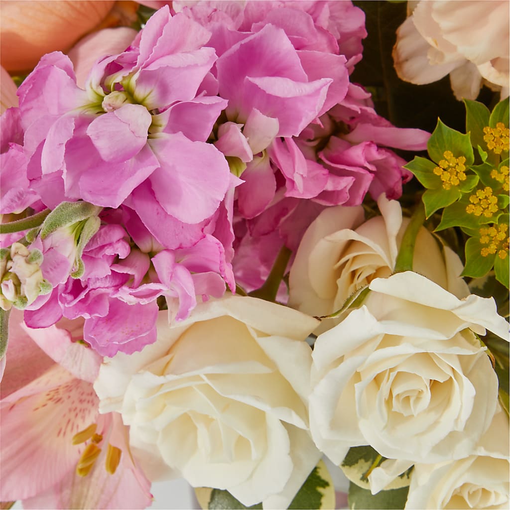 Paradise Bouquet – T & T FLORAL, Kingsley MI