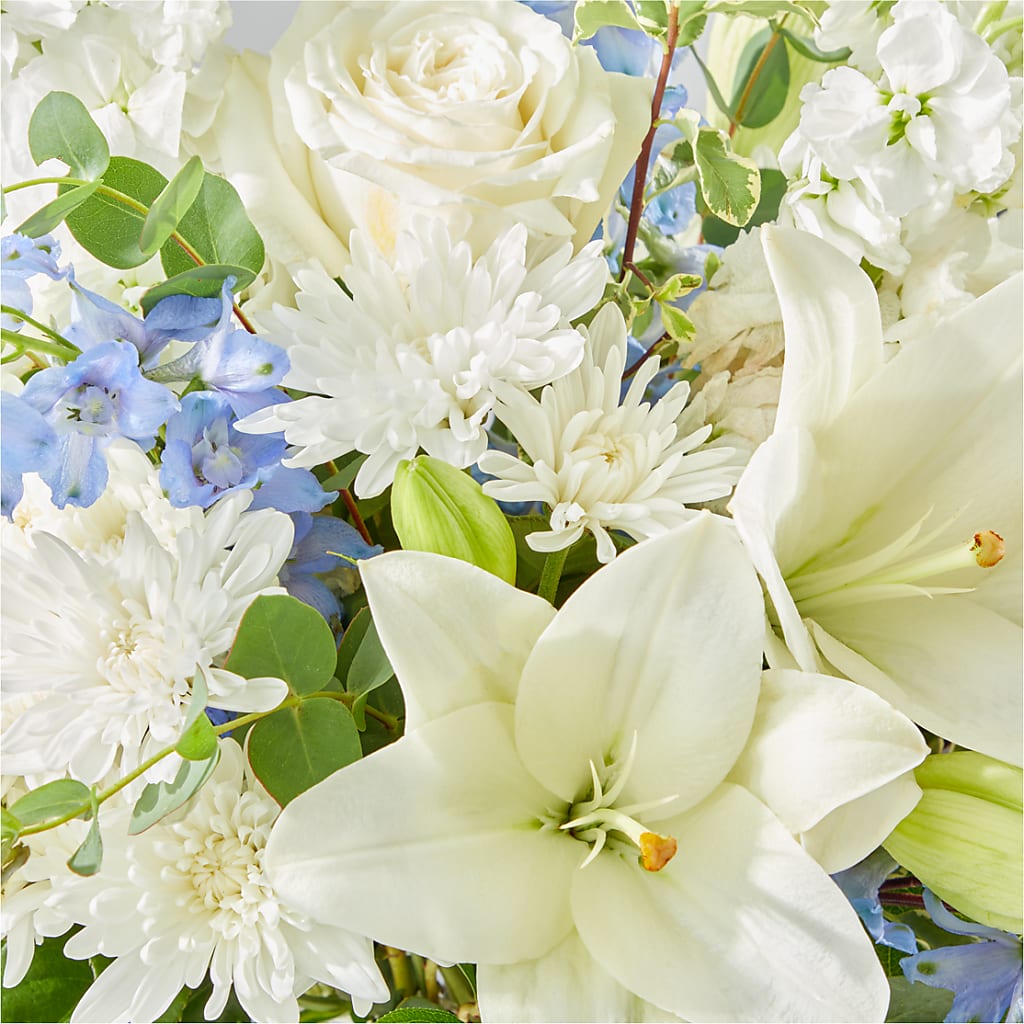 Peace of Mind Bouquet – T & T FLORAL, Kingsley MI