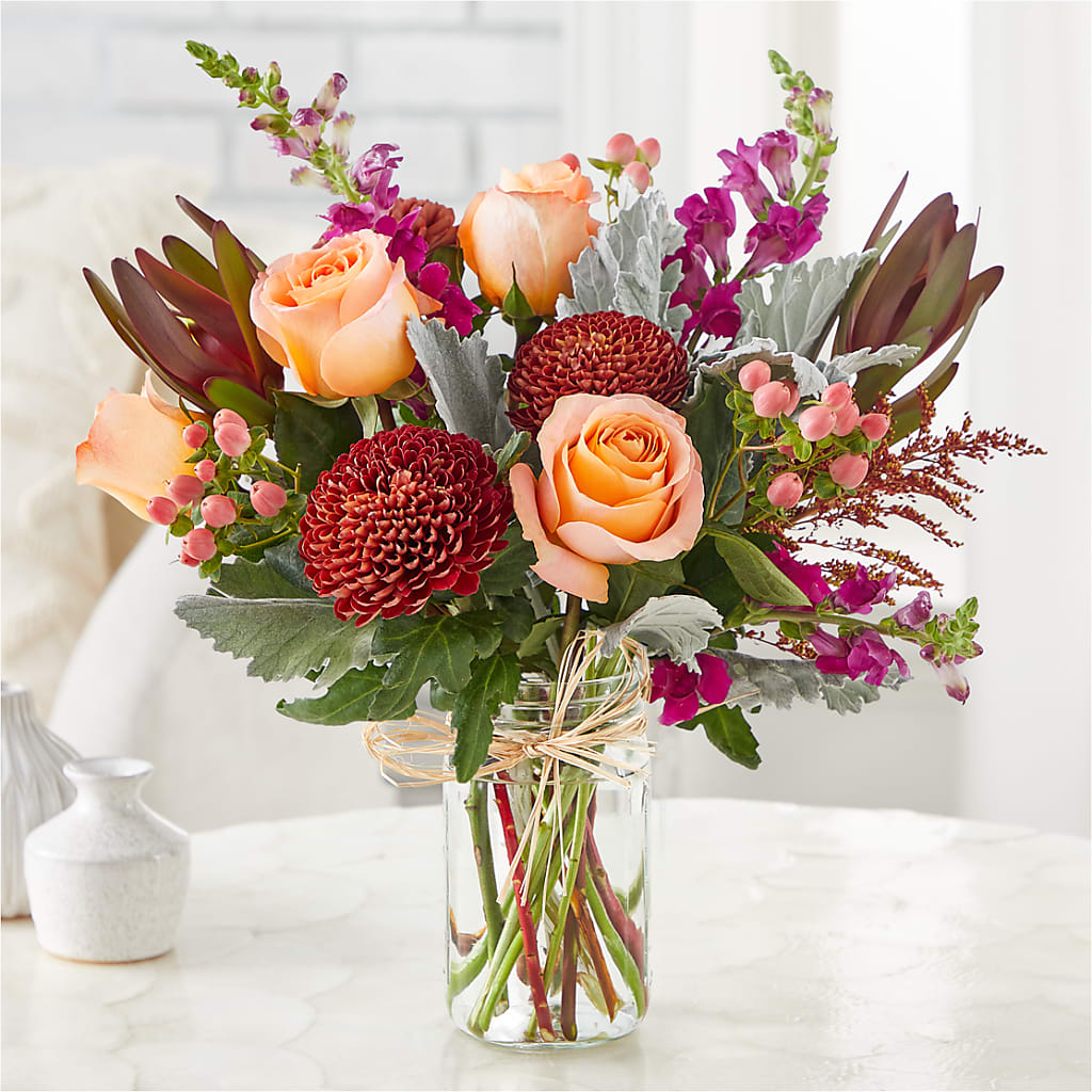 Moody Hues Bouquet – T & T FLORAL, Kingsley MI