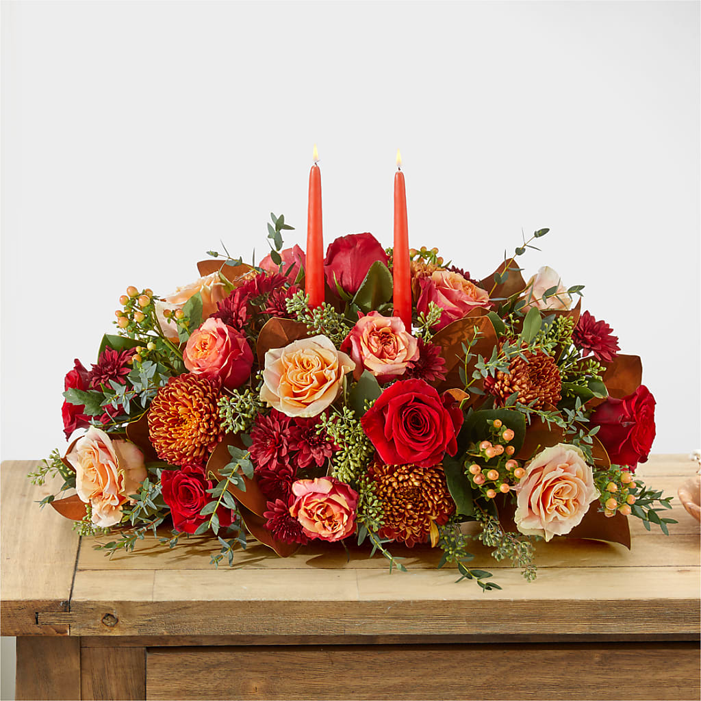 Gather Near Centerpiece – T & T FLORAL, Kingsley MI